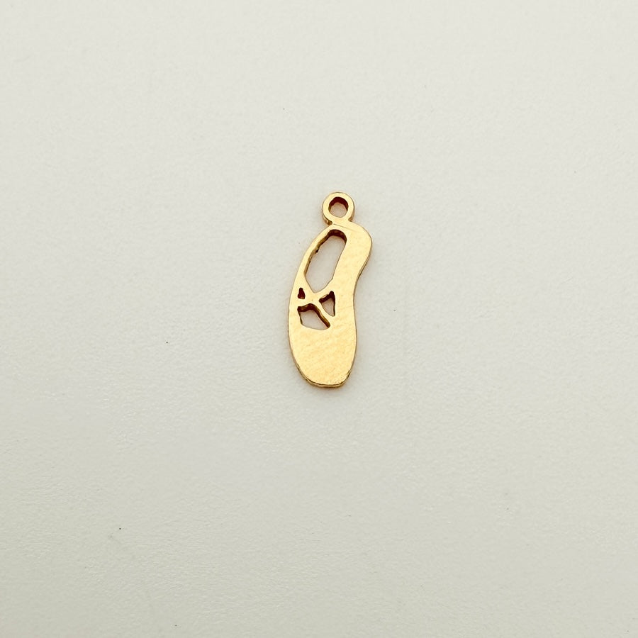 ballet slipper charm, gold-filled charm, sterling silver charm, permanent jewelry, charm bar, wholesale charms, essbe jewelry supply, 