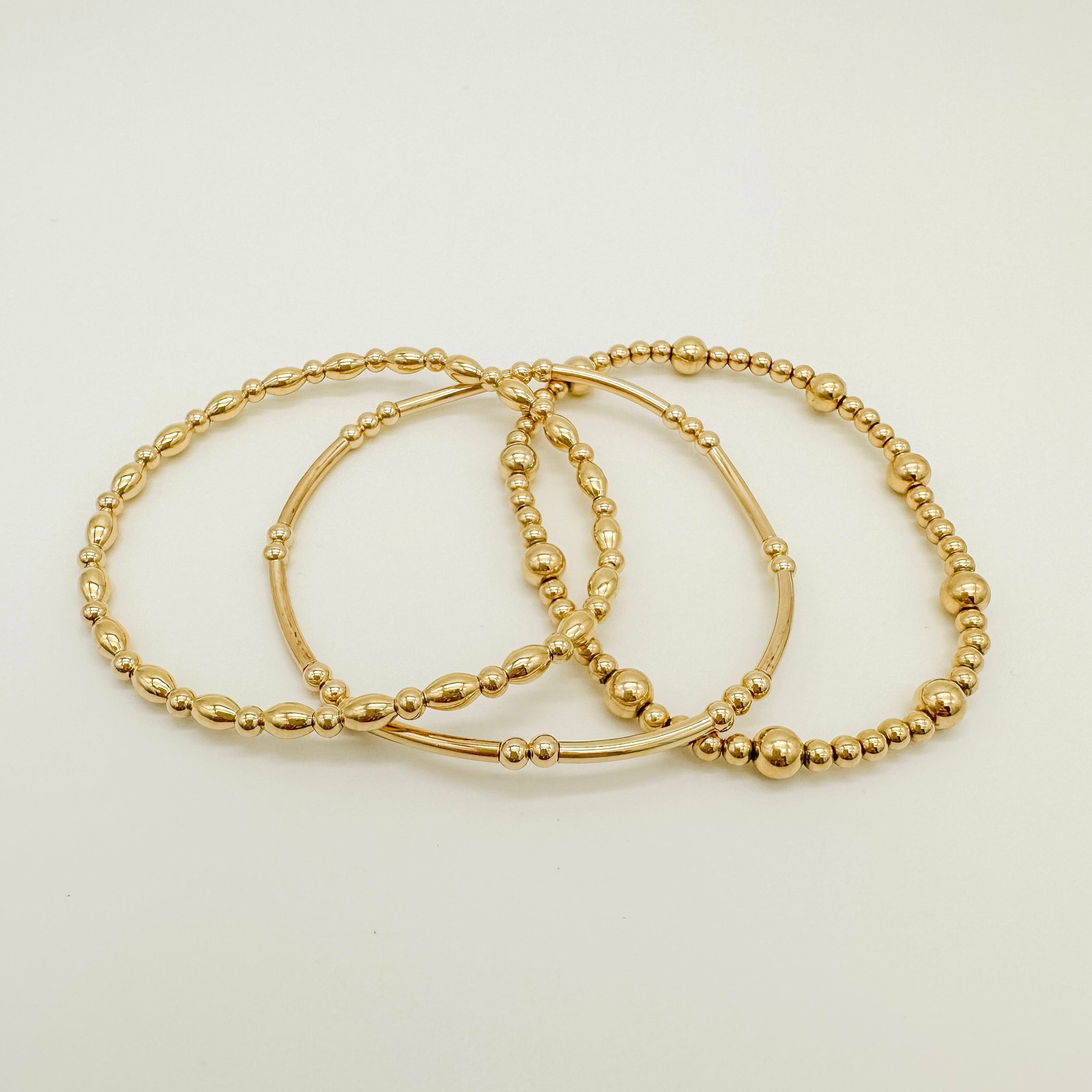 gold filled bracelet / stacking bracelet / gold-filled beaded bracelet / permanent bracelet / beaded bracelet