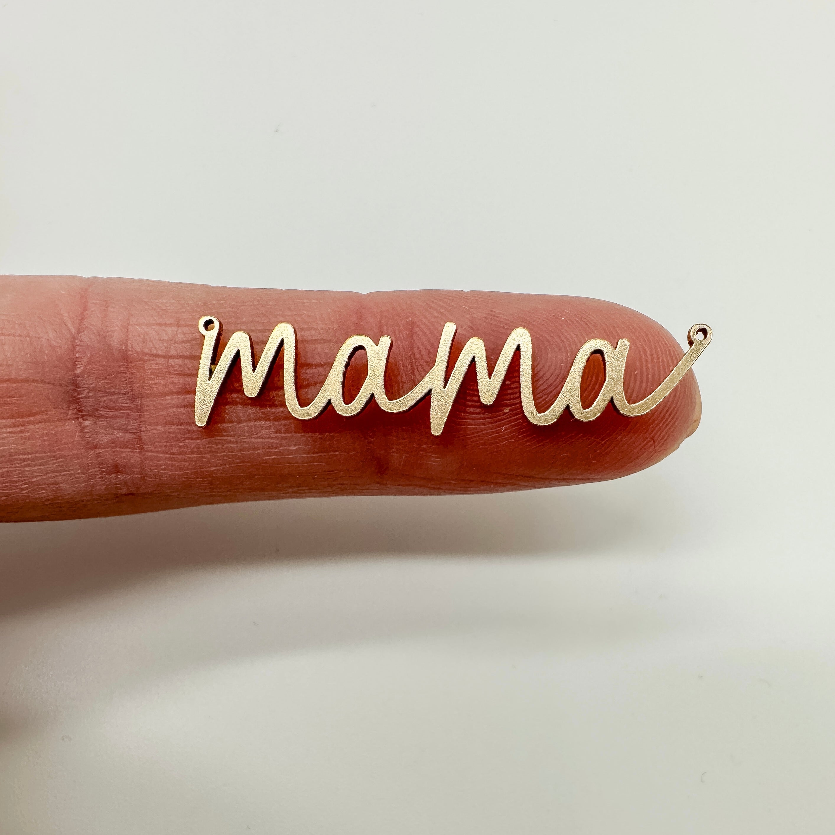 Mama Connector