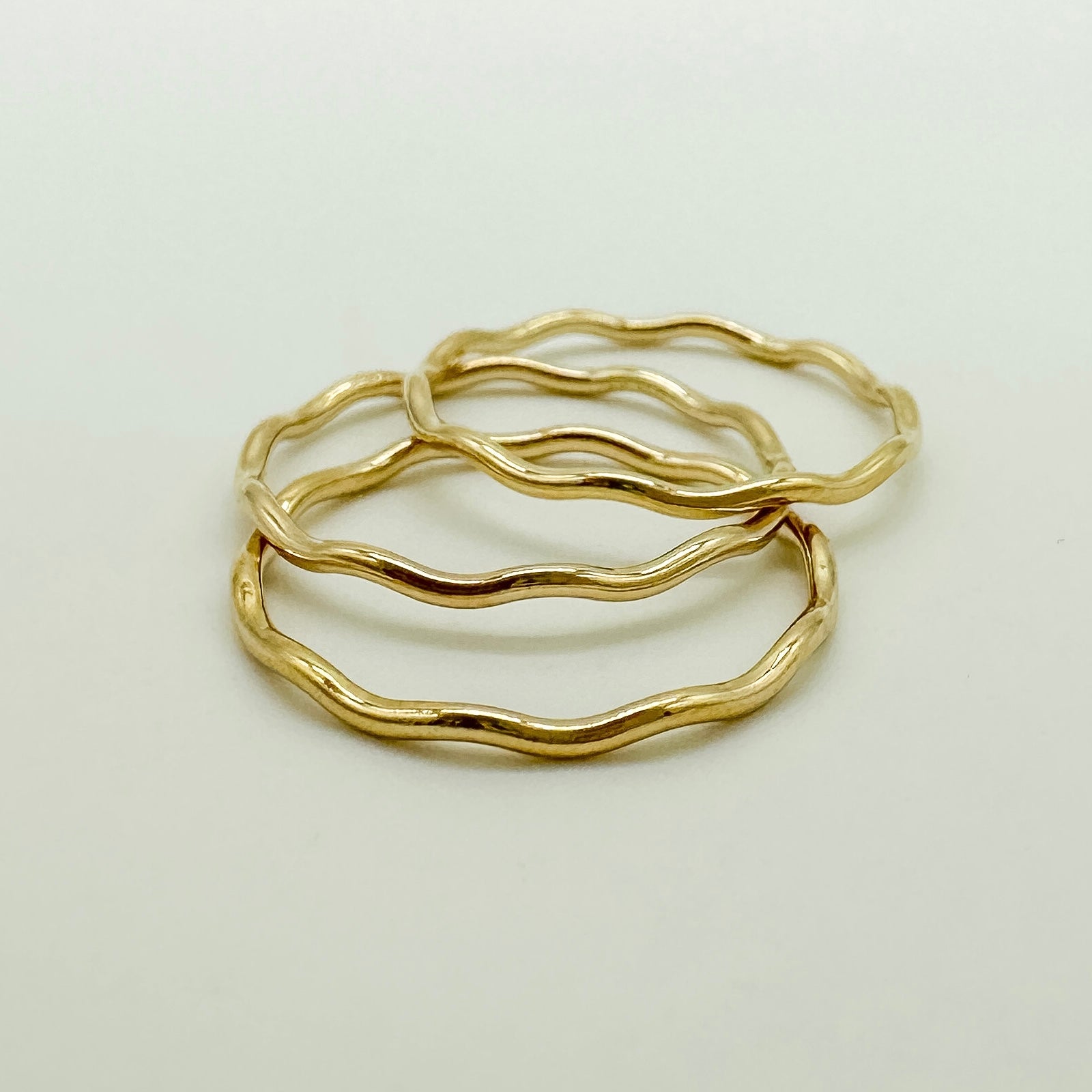 gold filled stacking ring / gold filled ring / laguna wavy ring / wavy ring / wholesale stacking rings