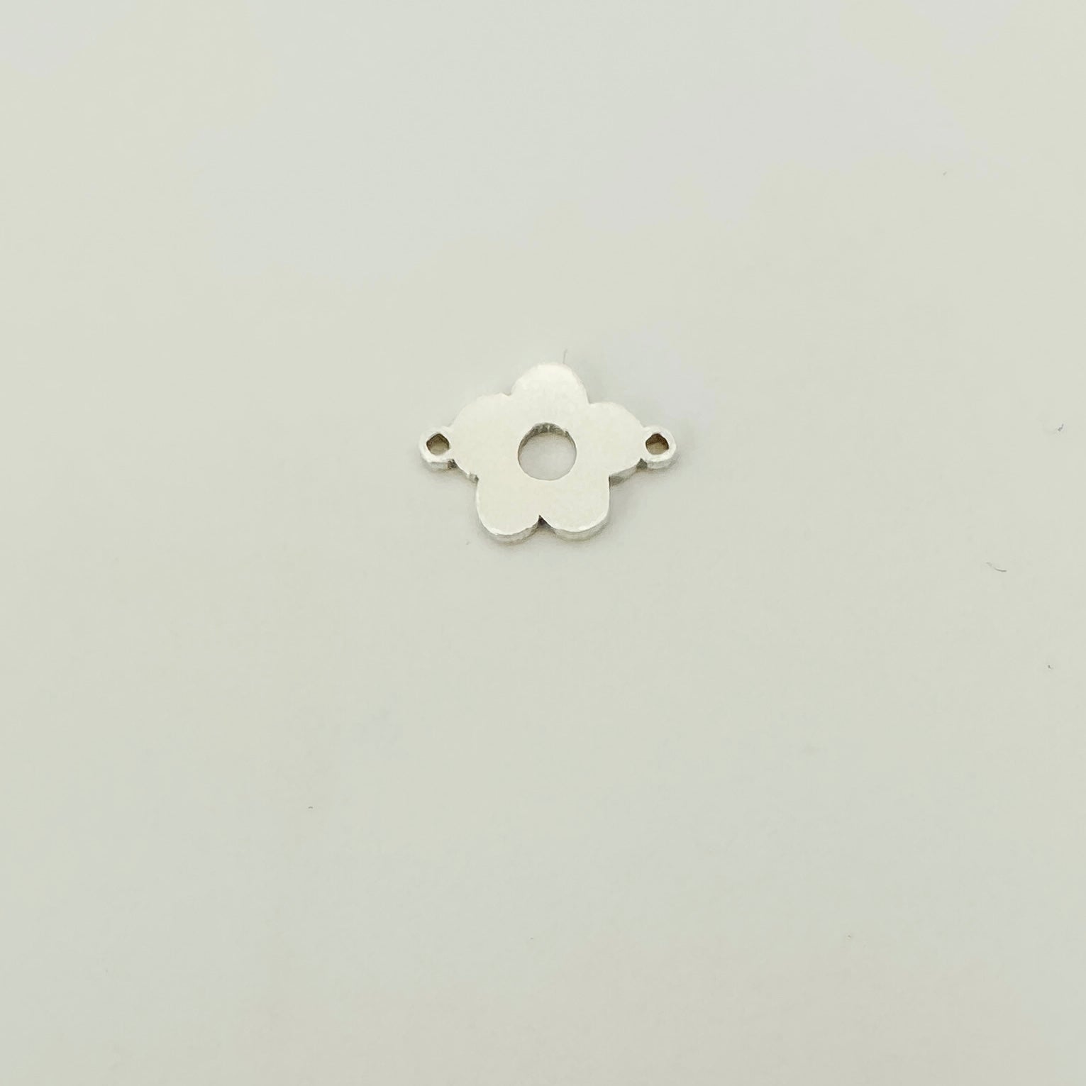 sterling silver flower connector, sterling silver daisy connector, gold filled connectors, permanent jewelry connectors, flower connector, essbe jewelry supply